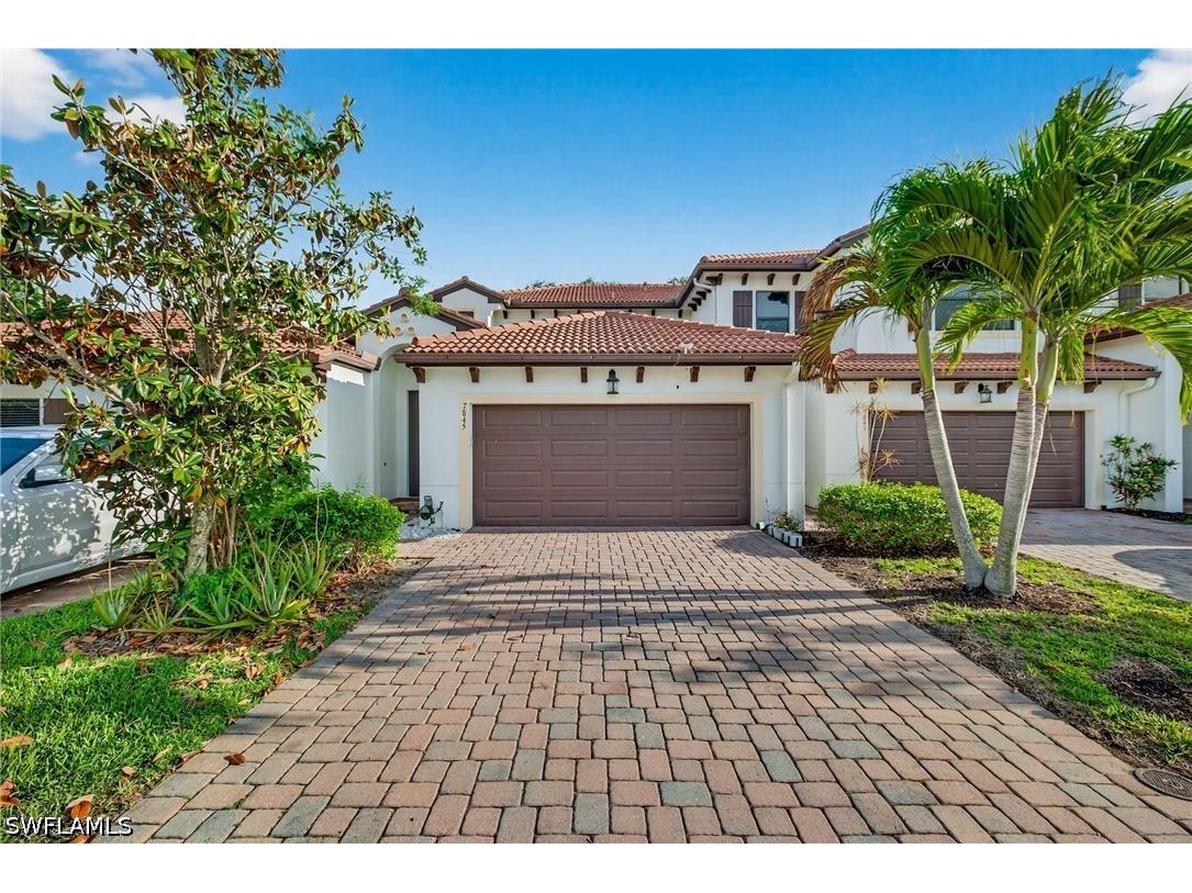 7845 Bristol Circle Naples FL 34120 226014358 image1