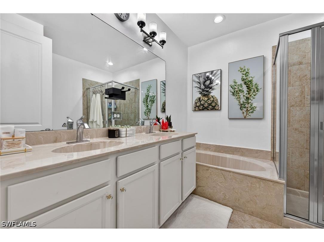 7845 Bristol Circle Naples FL 34120 226014358 image17