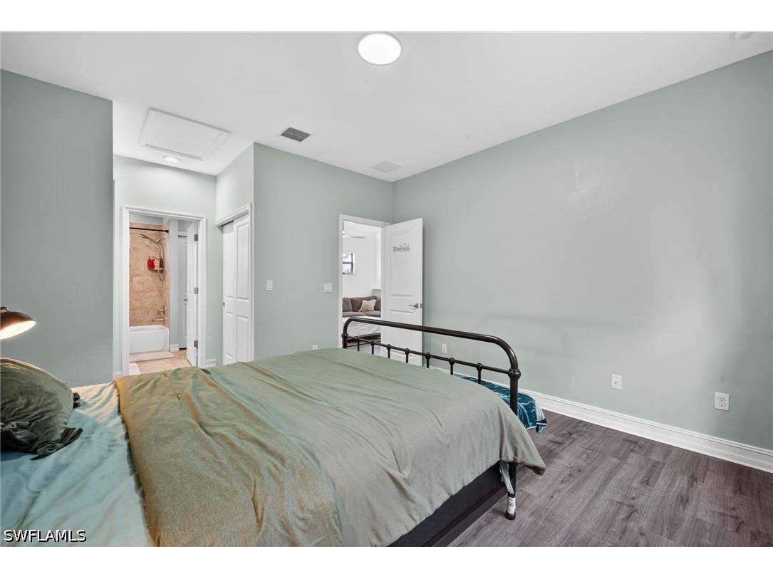 7845 Bristol Circle Naples FL 34120 226014358 image21