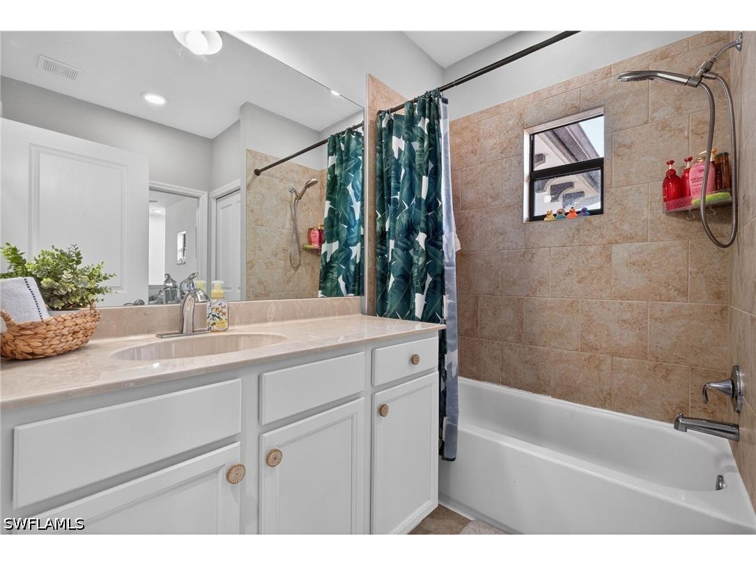 7845 Bristol Circle Naples FL 34120 226014358 image22