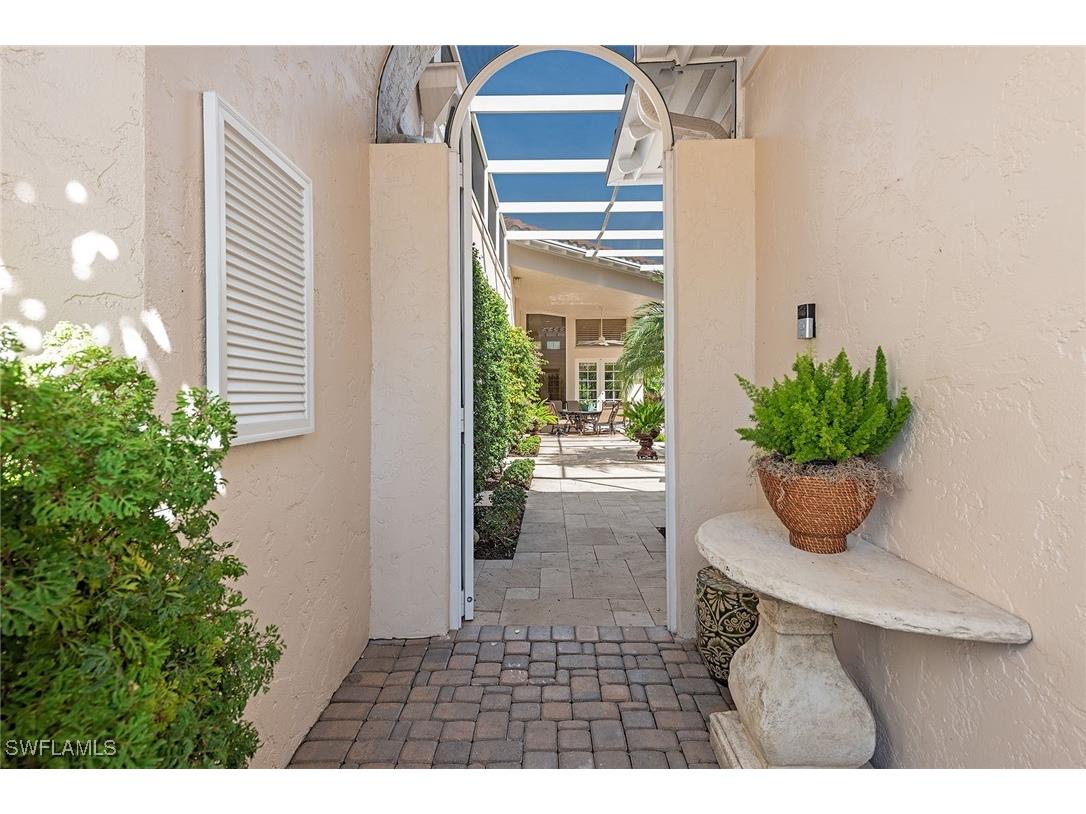 7849 Cocobay Drive #1 Naples FL 34108 225080212 image4