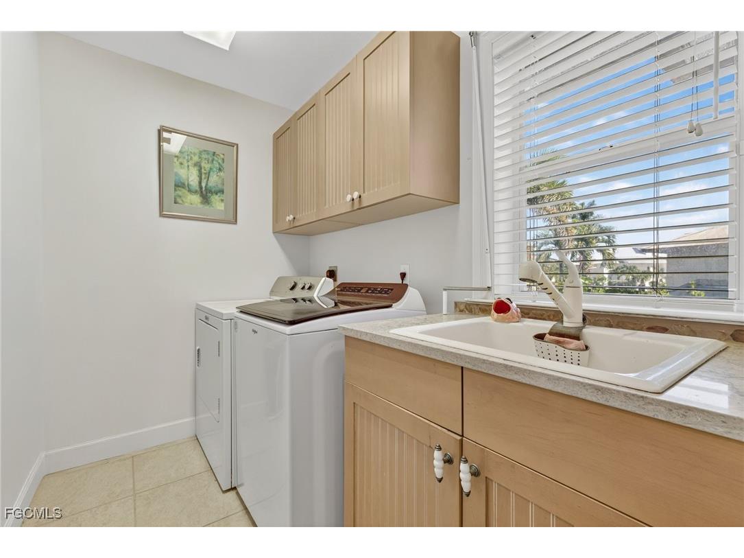 785 Birdie View Point Sanibel FL 33957 2025021396 image24