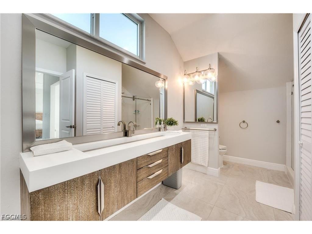 785 Rabbit Road Sanibel FL 33957 2026010789 image11