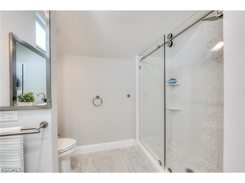 785 Rabbit Road Sanibel FL 33957 2026010789 image12