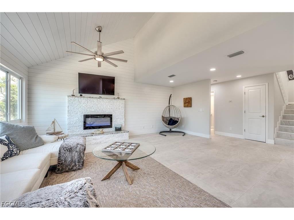 785 Rabbit Road Sanibel FL 33957 2026010789 image2