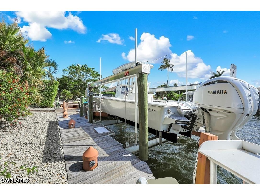 785 Willow Court Marco Island FL 34145 226025447 image26