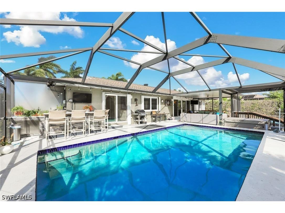 785 Willow Court Marco Island FL 34145 226025447 image5