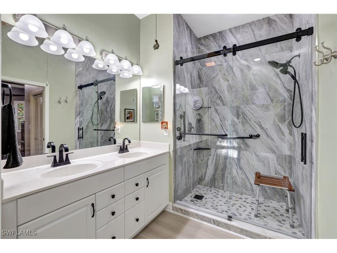 7850 Sanctuary Circle #99-2 Naples FL 34104 226005999 image12