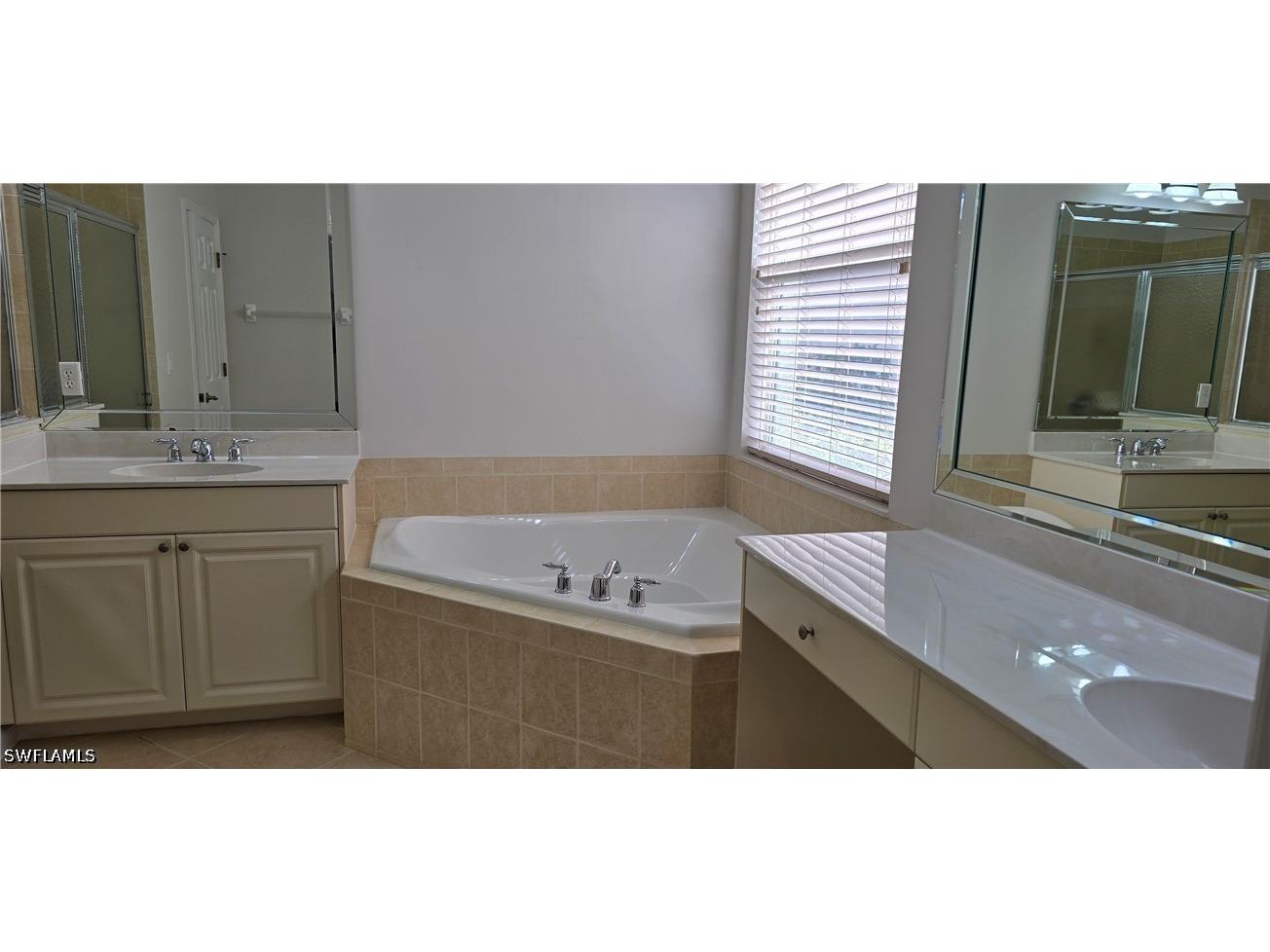 7856 Founders Circle Naples FL 34104 226025204 image11