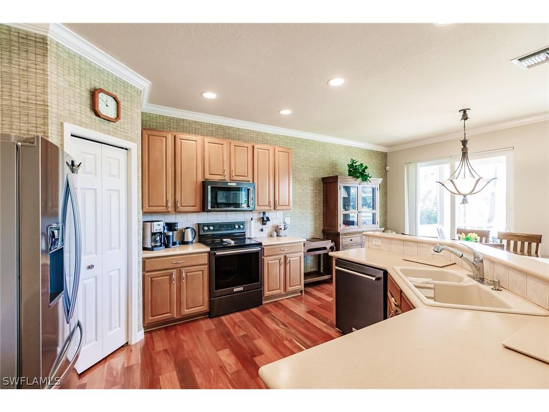 7859 Berkshire Pines Drive Naples FL 34104 226006610 image12