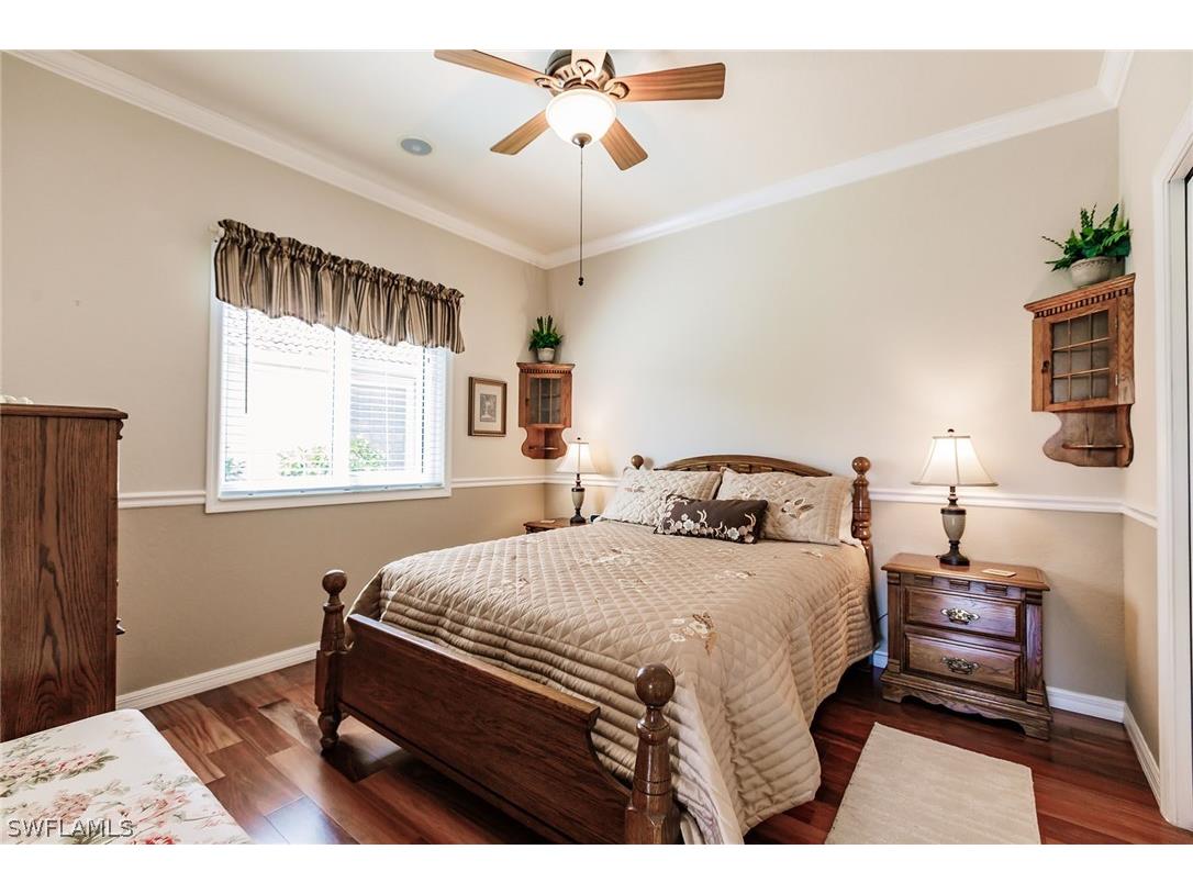 7859 Berkshire Pines Drive Naples FL 34104 226006610 image16