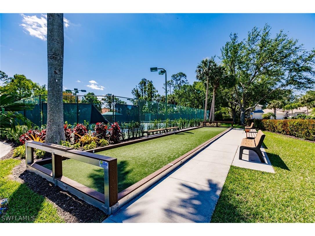 7859 Berkshire Pines Drive Naples FL 34104 226006610 image47