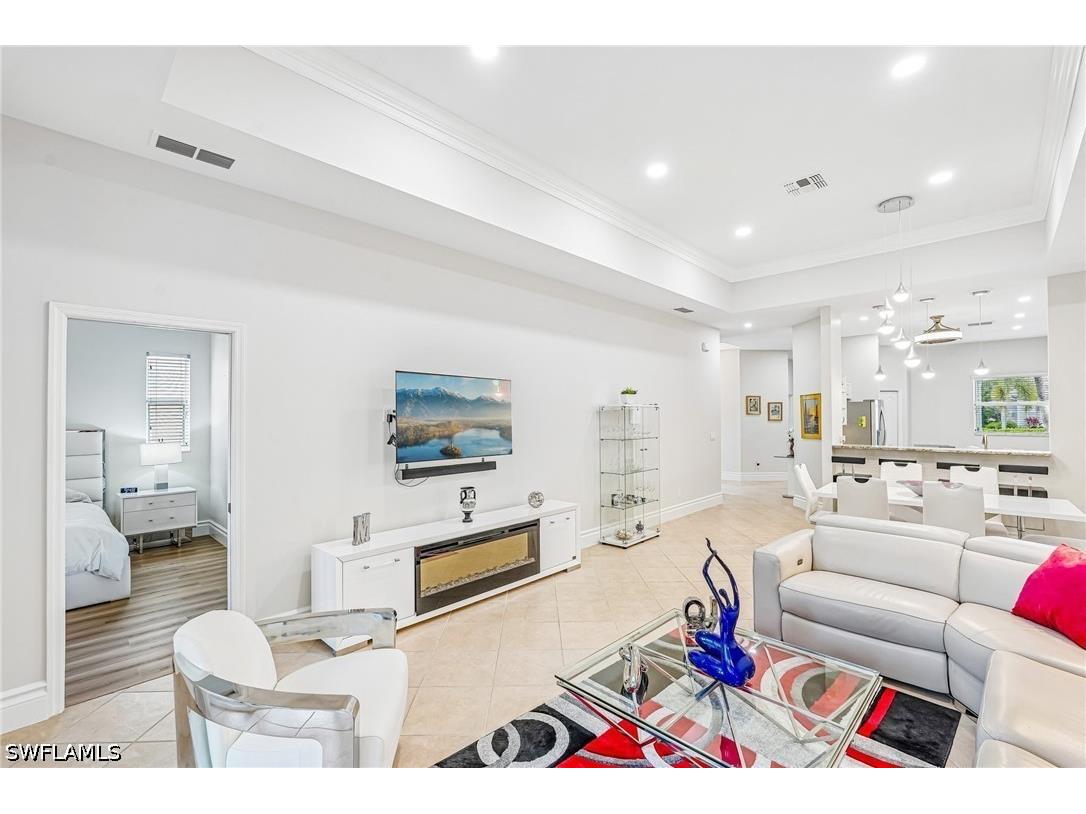 7859 Sanctuary Circle #2 Naples FL 34104 226018807 image10