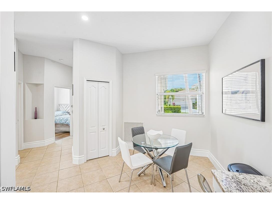 7859 Sanctuary Circle #2 Naples FL 34104 226018807 image11