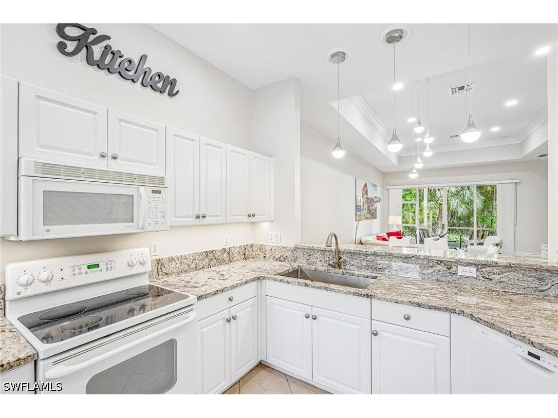 7859 Sanctuary Circle #2 Naples FL 34104 226018807 image9