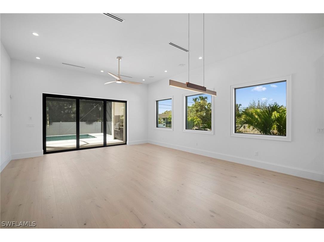 786 107th Avenue N Naples FL 34108 225024646 image11
