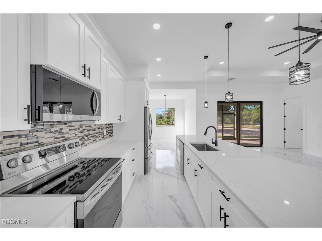 7861 8th Terrace Labelle FL 33935 2025014328 image10