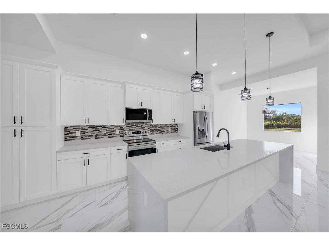 7861 8th Terrace Labelle FL 33935 2025014328 image11