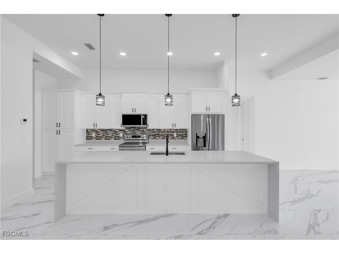 7861 8th Terrace Labelle FL 33935 2025014328 image8