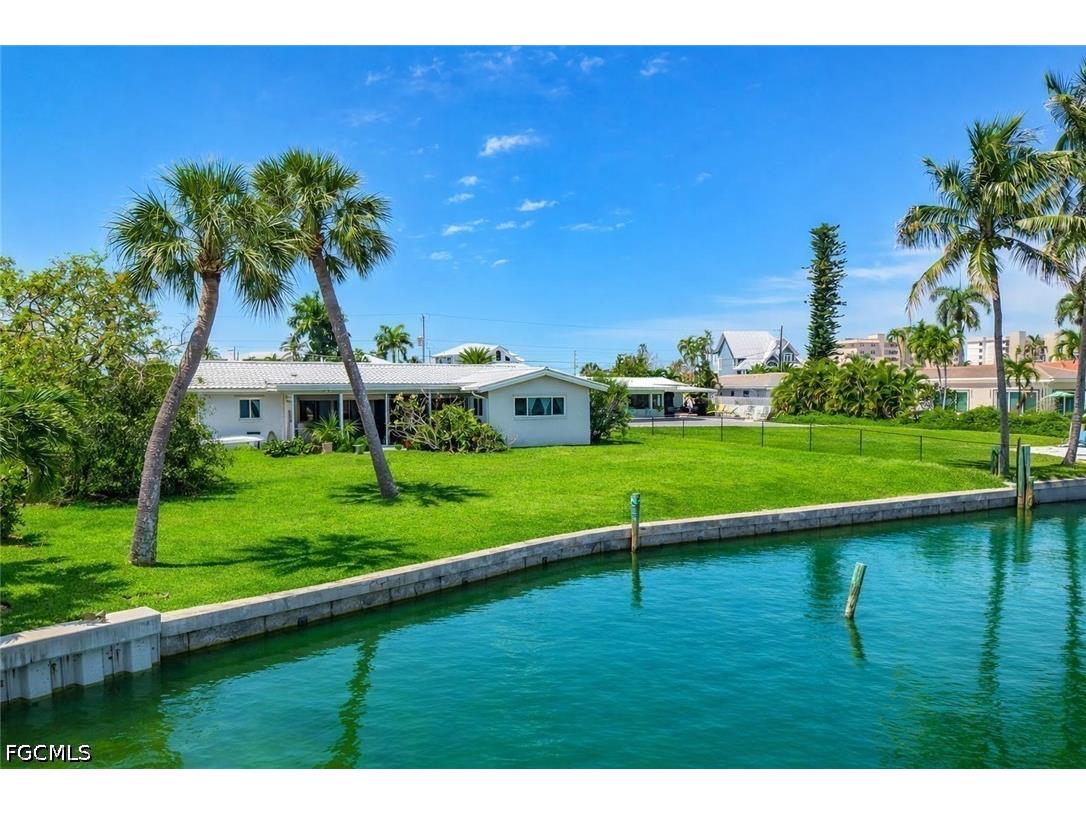 7861 Buccaneer Drive Fort Myers Beach FL 33931 2026012058 image30