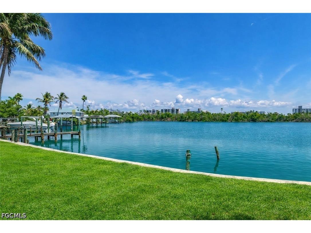 7861 Buccaneer Drive Fort Myers Beach FL 33931 2026012058 image7