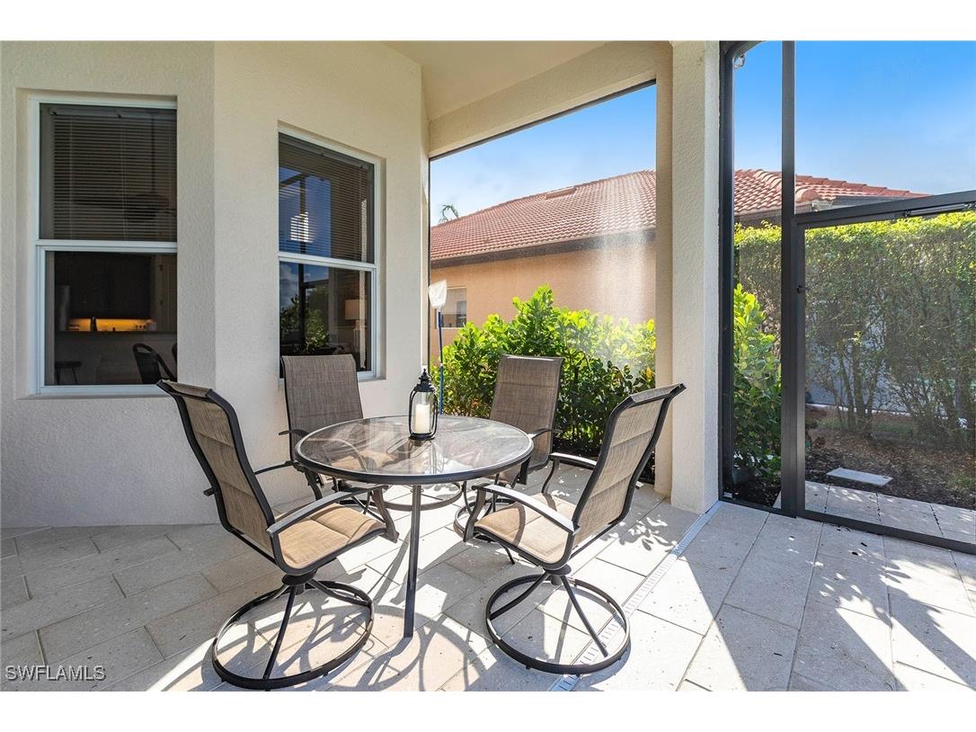 7863 Valencia Court Naples FL 34113 225085196 image41