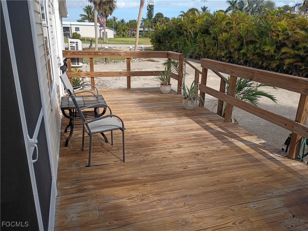 7867 Raymary Street Bokeelia FL 33922 2025023266 image3