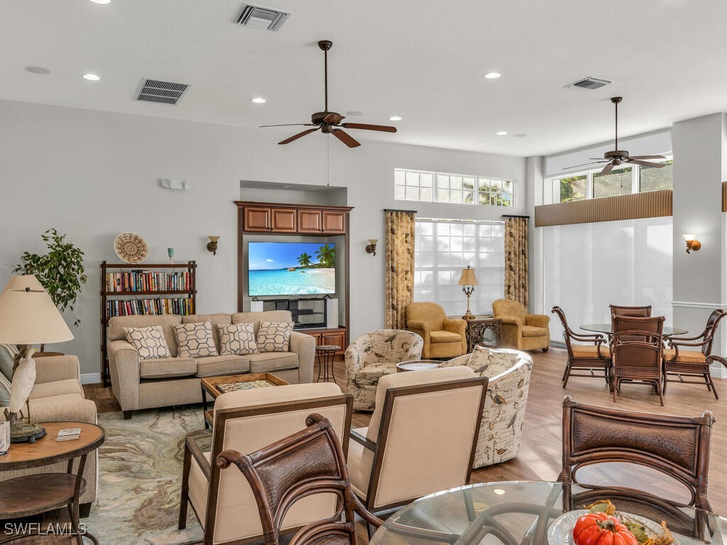 7869 Hawthorne Drive #303 Naples FL 34113 224100901 image43