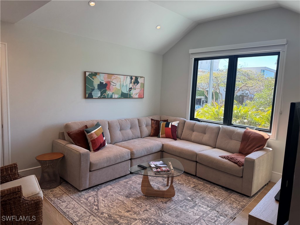 787 4th Avenue S Naples FL 34102 225046904 image2