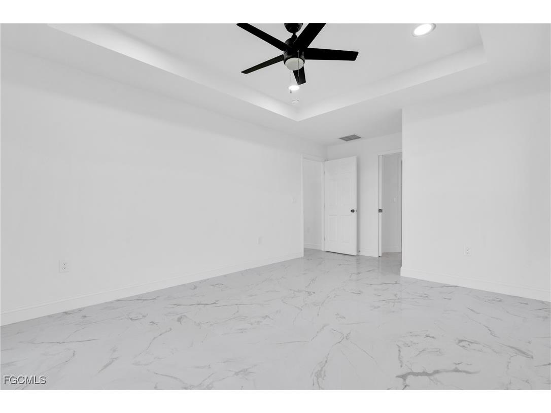 7870 19th Place Labelle FL 33935 2025011077 image10