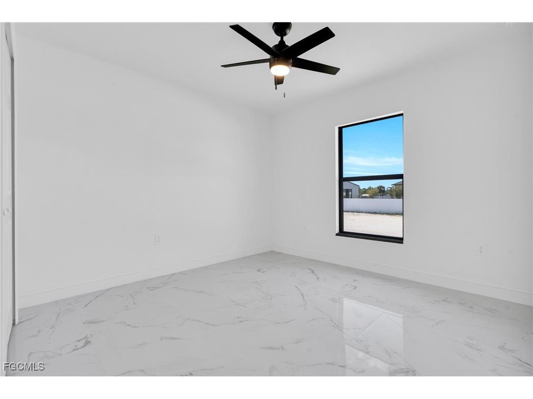 7870 19th Place Labelle FL 33935 2025011077 image17