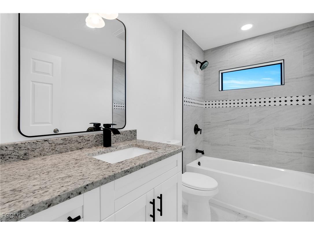 7870 19th Place Labelle FL 33935 2025011077 image18