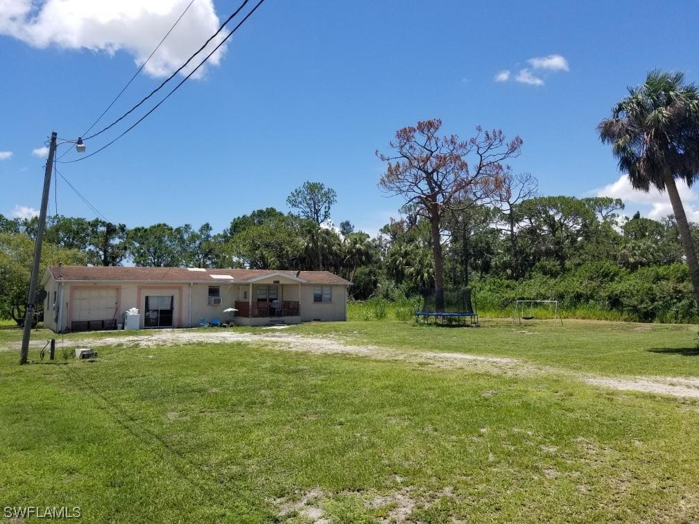 7870 Breeze Drive North Fort Myers FL 33917 223043103 image1
