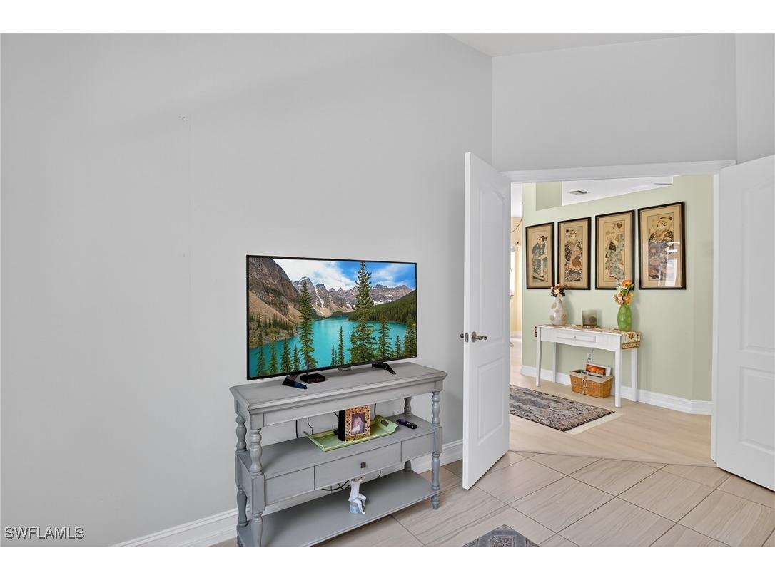 7871 Sanctuary Circle #108-2 Naples FL 34104 225076209 image30