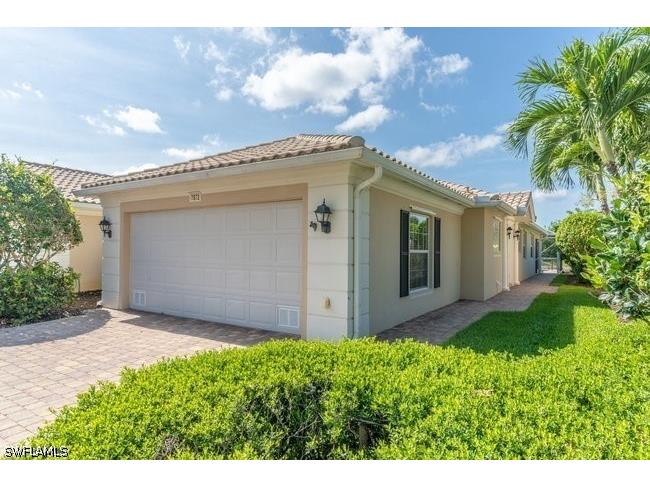 7872 Umberto Court Naples FL 34114 226019388 image1