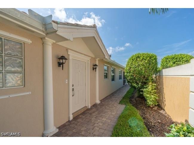 7872 Umberto Court Naples FL 34114 226019388 image5