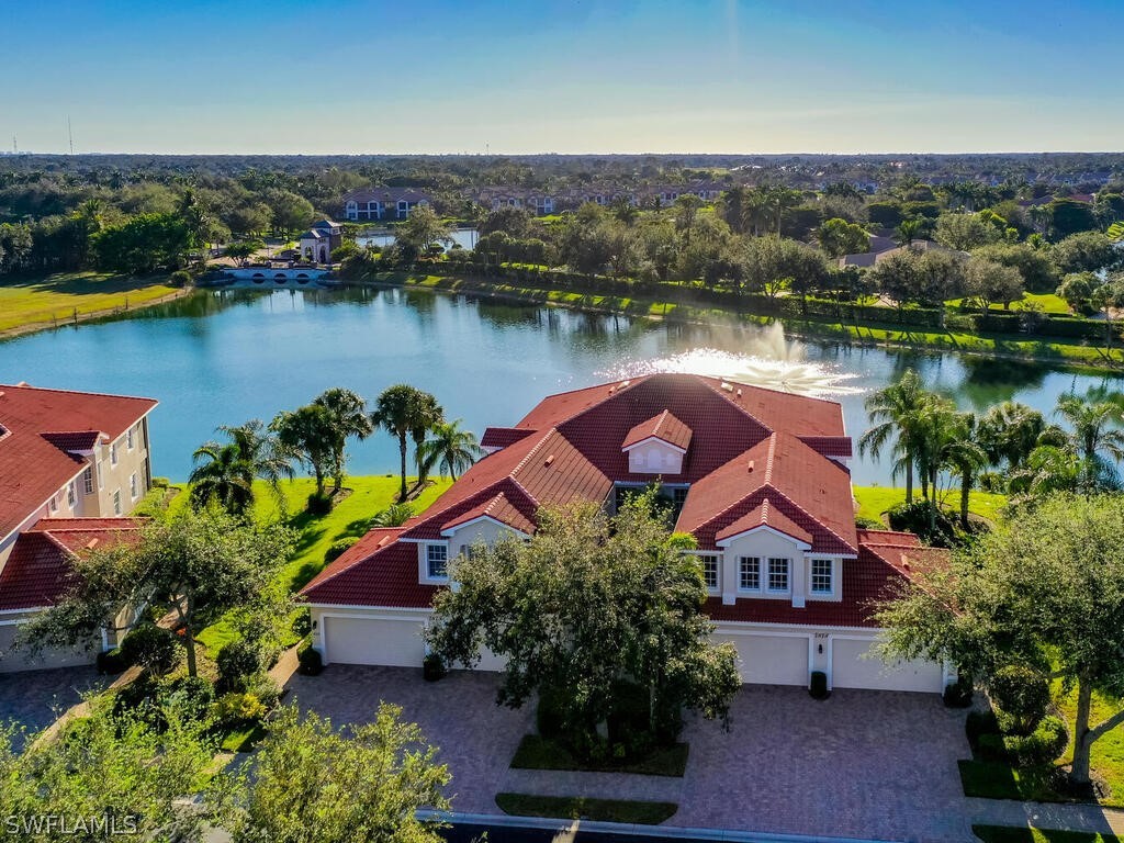 7873 Hawthorne Drive #202 Naples FL 34113 226010526 image1