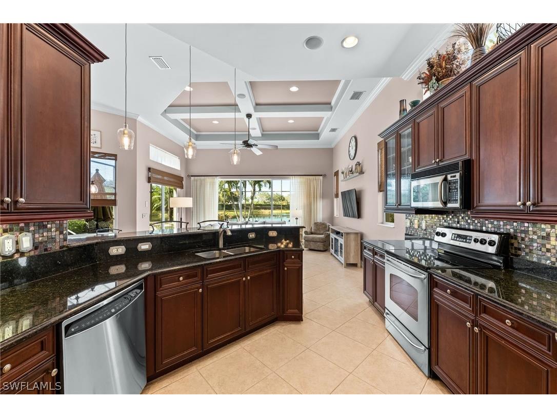 7875 Valencia Court Naples FL 34113 226006880 image7