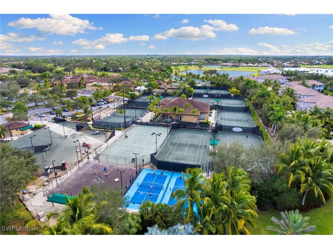 7876 Hawthorne Drive #1202 Naples FL 34113 225069894 image46