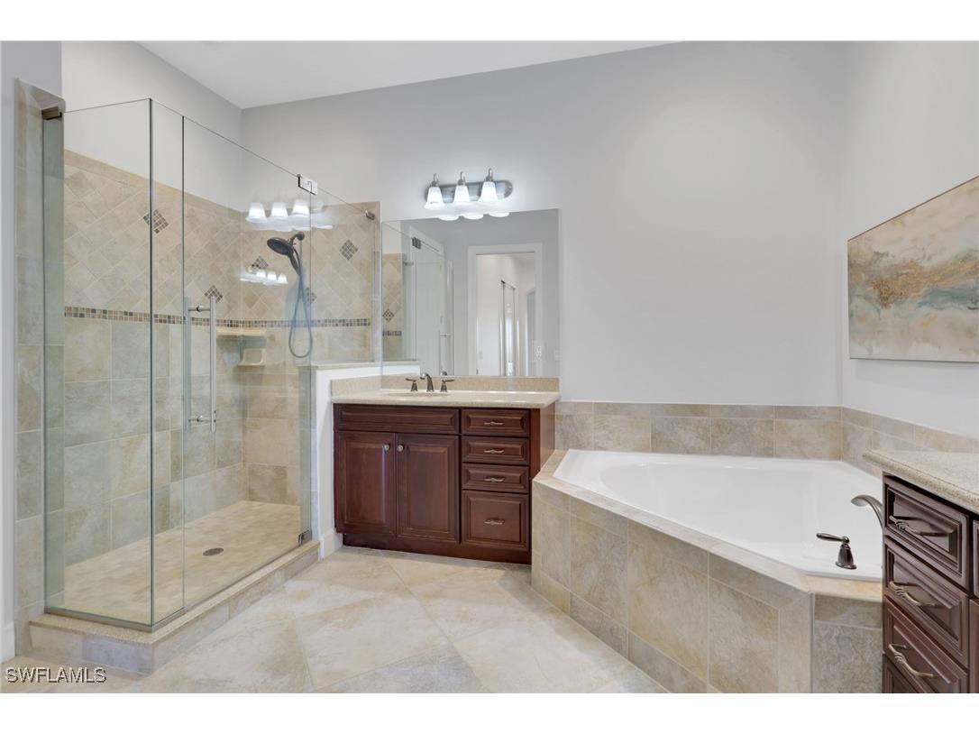 7877 Clemson Street #202 Naples FL 34104 226003902 image19