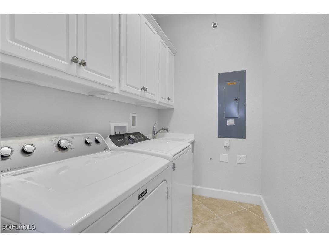 7877 Clemson Street #202 Naples FL 34104 226003902 image29