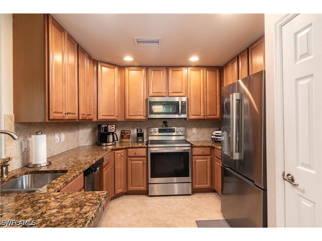7878 Clemson Street #101 Naples FL 34104 226019092 image6