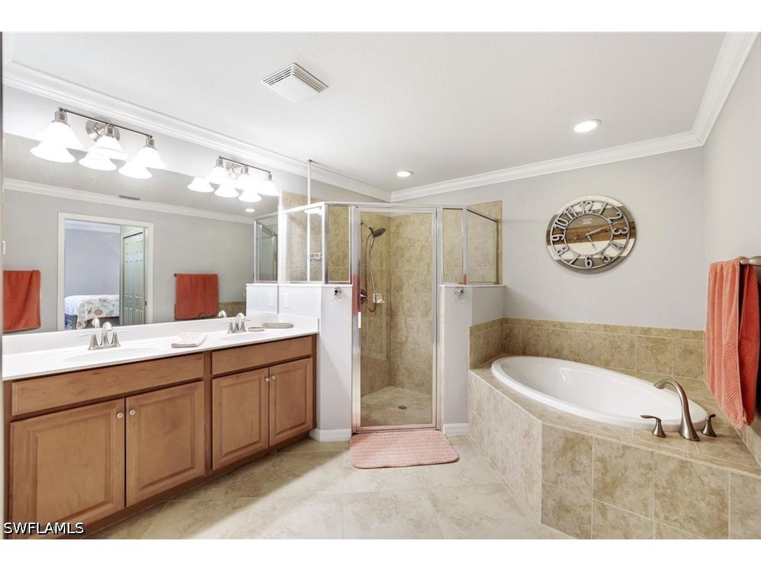 7878 Clemson Street #102 Naples FL 34104 226017477 image10