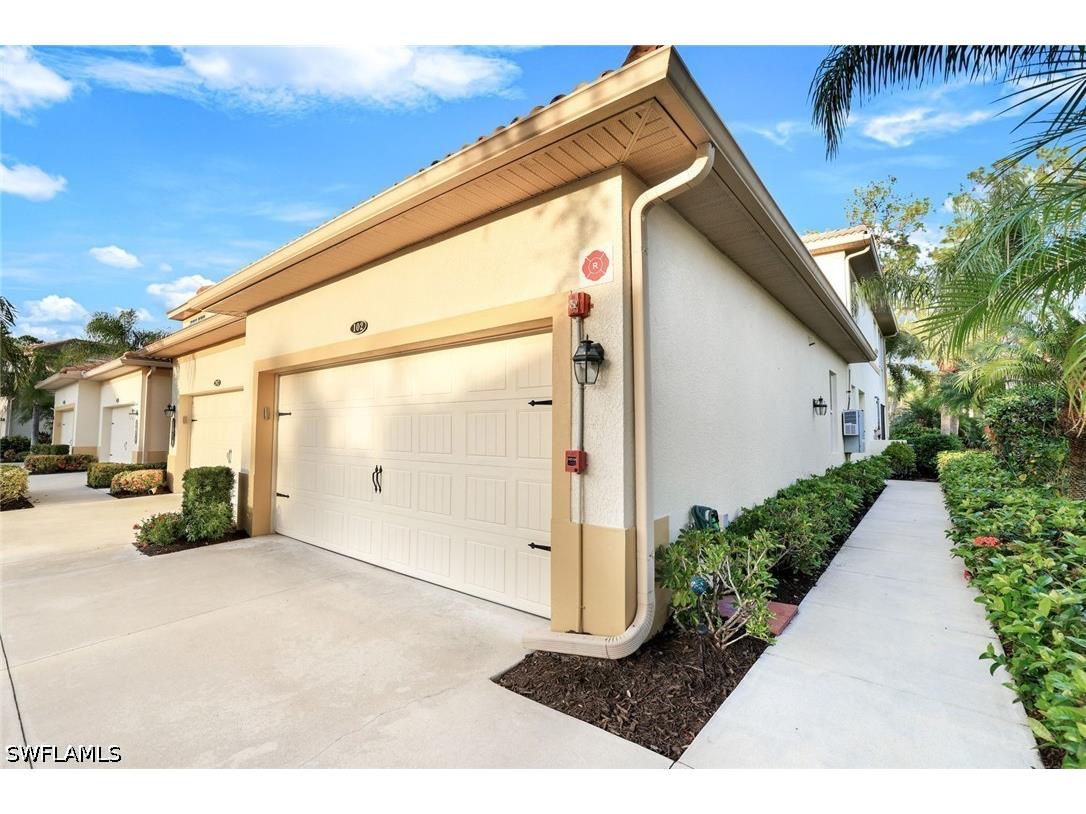 7878 Clemson Street #102 Naples FL 34104 226017477 image16