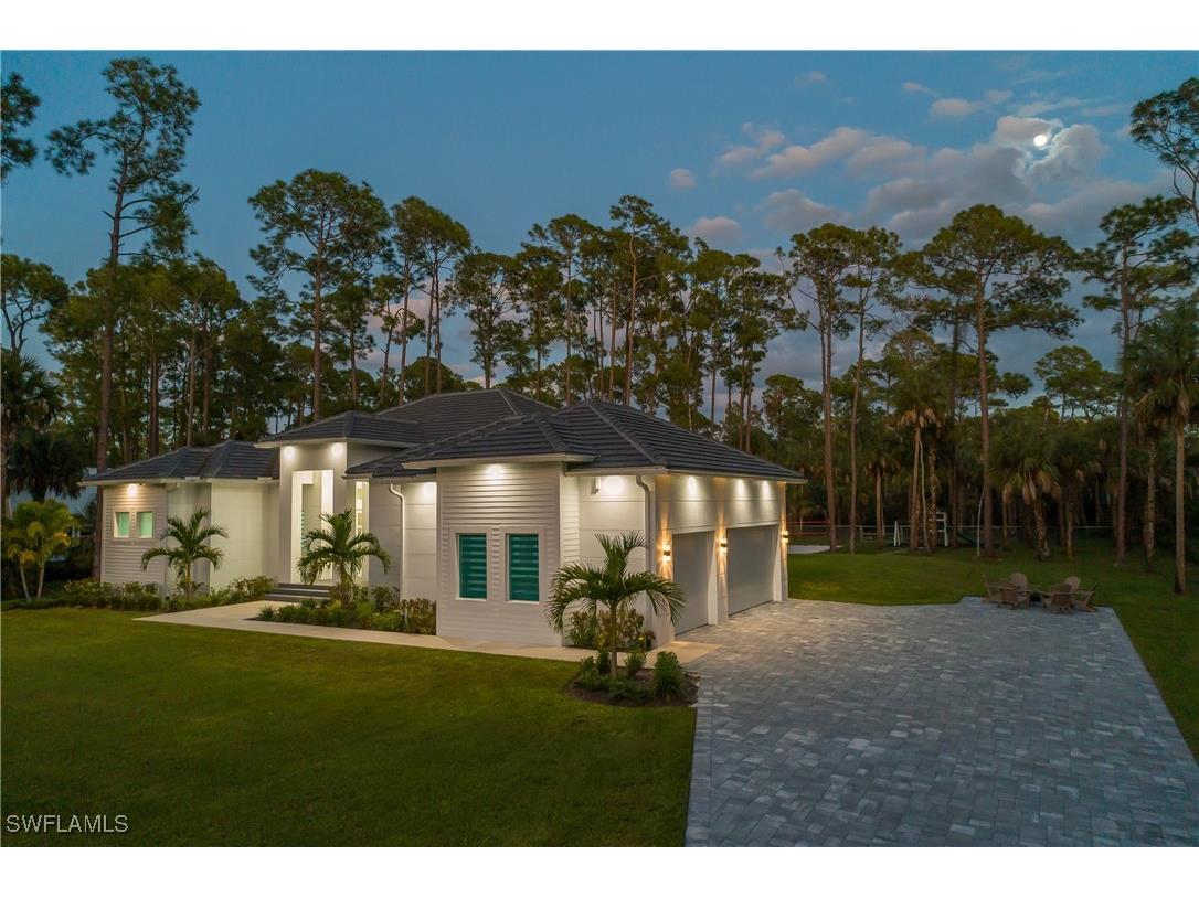 788 9th Street SW Naples FL 34117 224065435 image2