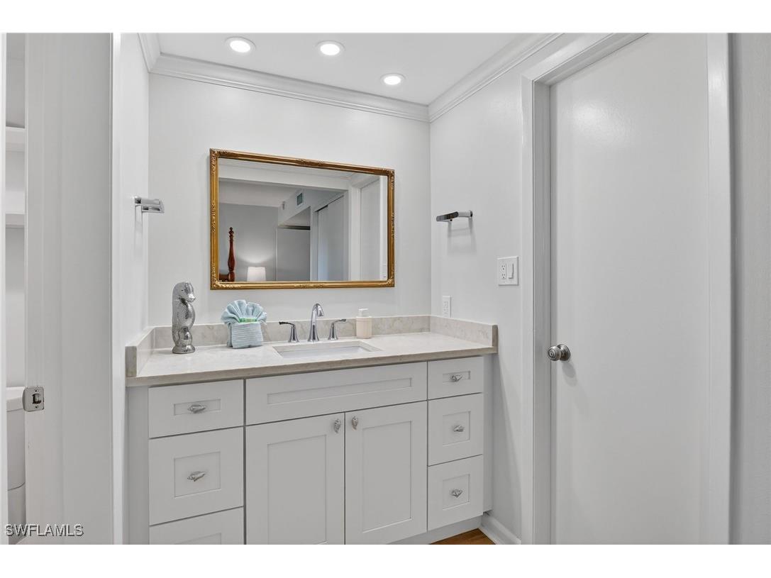 788 Park Shore Drive #B22 Naples FL 34103 226005499 image17