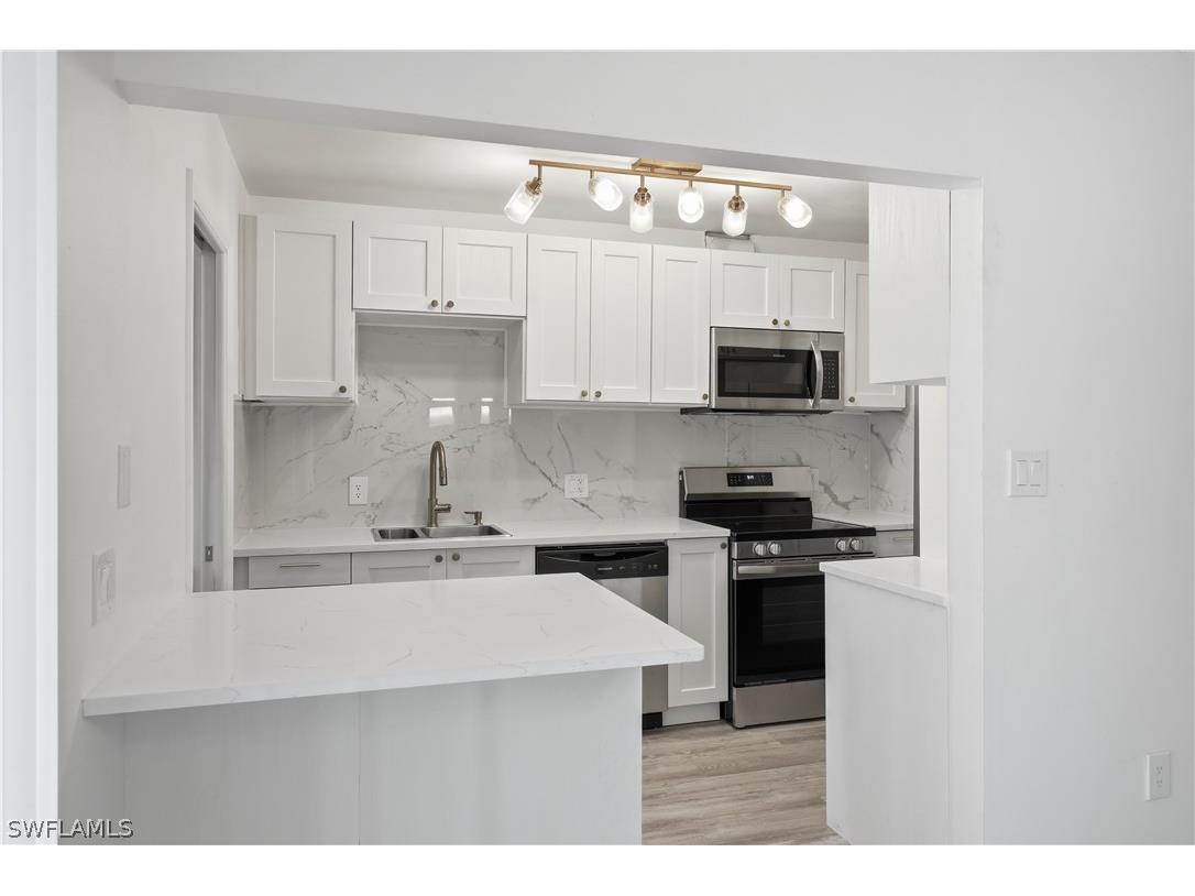 788 Park Shore Drive #A11 Naples FL 34103 226012120 image4