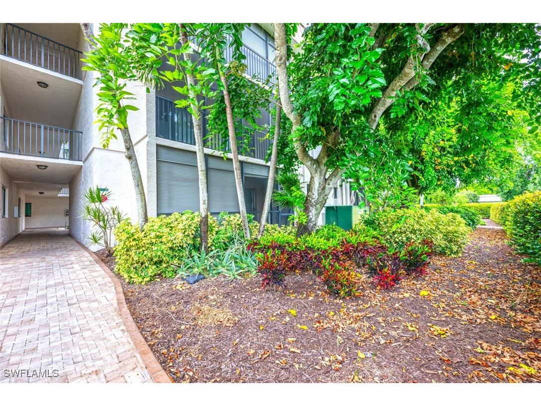 788 Park Shore Drive #A19 Naples FL 34103 225060450 image8