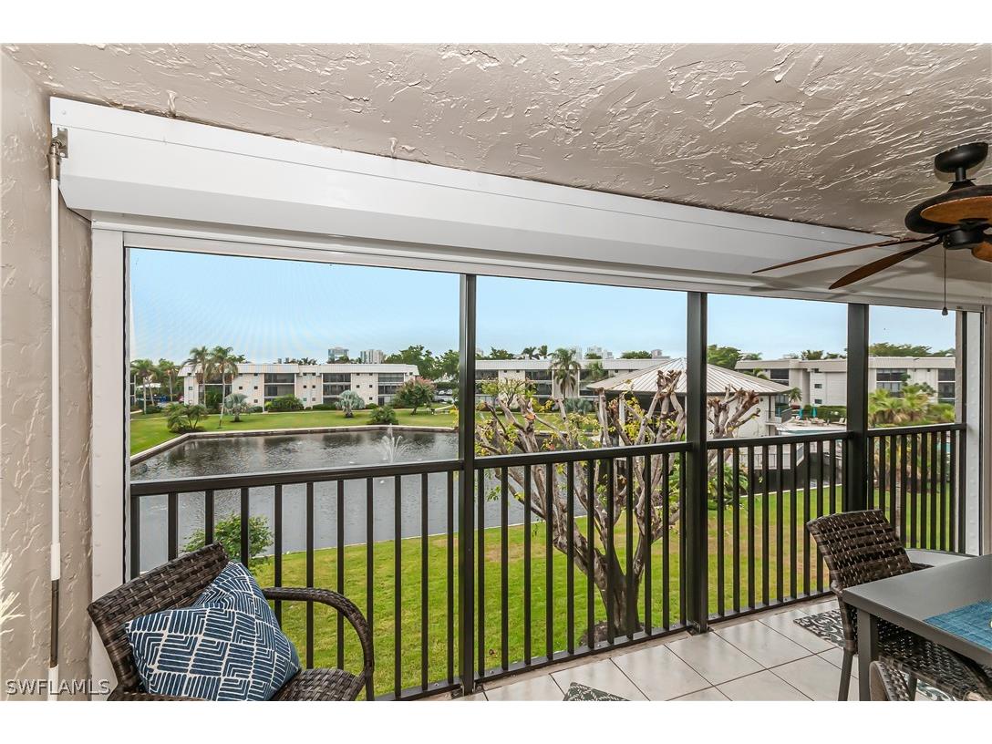 788 Park Shore Drive #B34 Naples FL 34103 223006040 image1