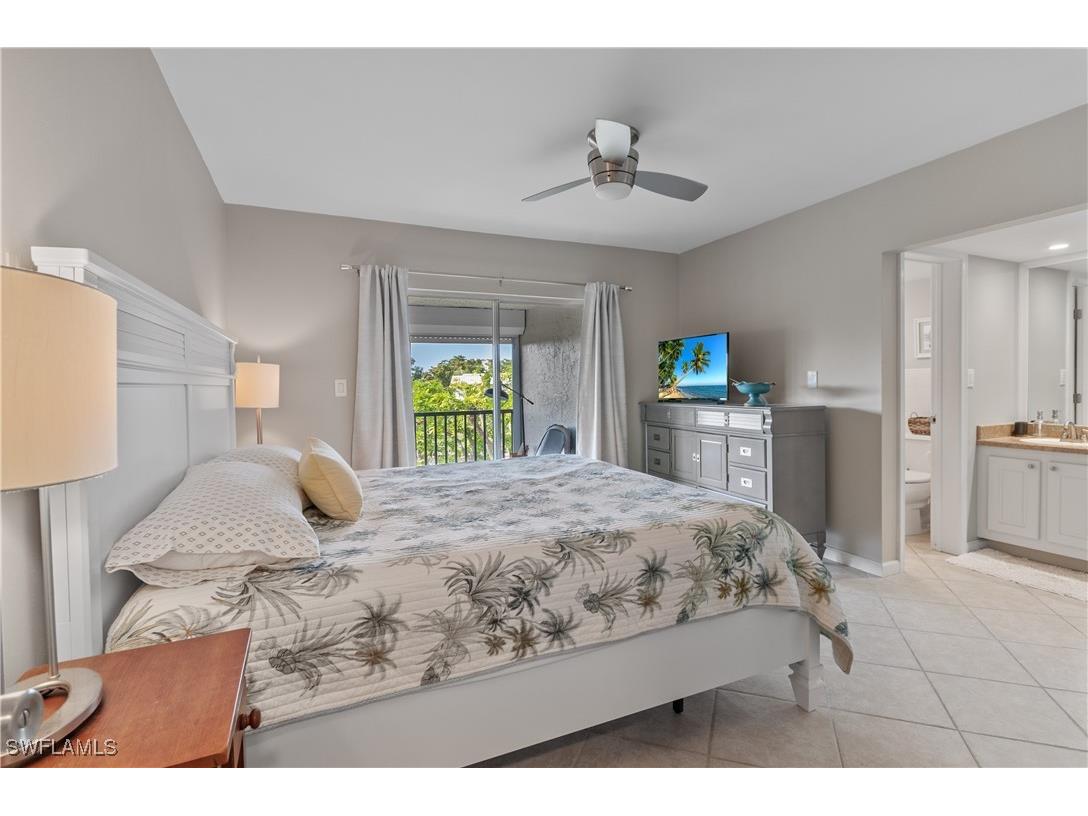 788 Park Shore Drive #B34 Naples FL 34103 225084080 image12